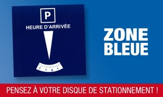 Zone bleue devant le SMAD82.