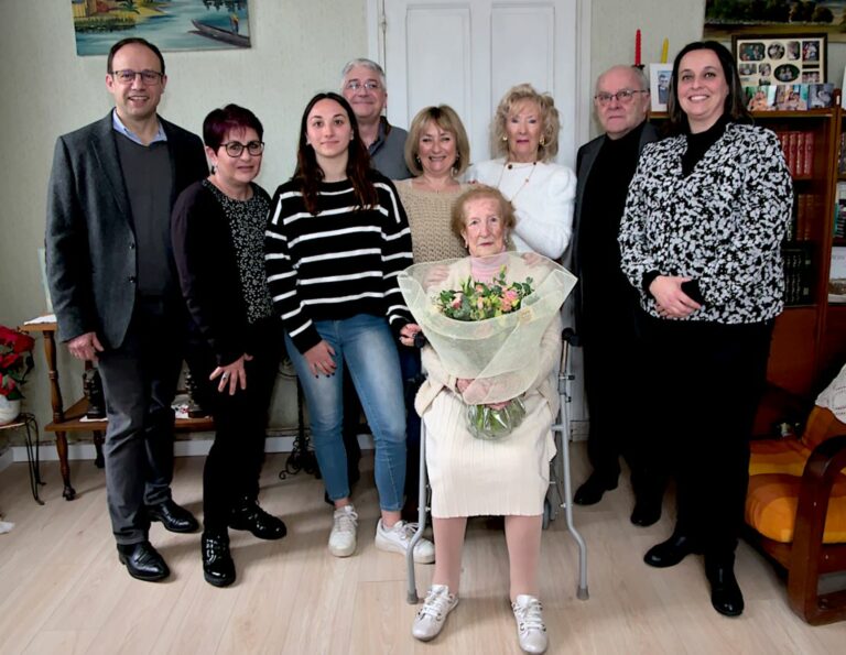 Anniversaire de Renée bénéficiaire de la SMAD82.